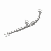 Load image into Gallery viewer, MagnaFlow Direct Fit Catalytic Converter 96-00 Chrysler Sebring 2.5L