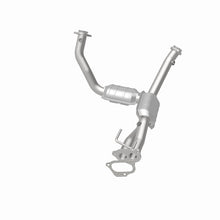 Load image into Gallery viewer, MagnaFlow Direct Fit Catalytic Converter 04 Ranger/BSeries 3.0L