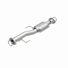 Load image into Gallery viewer, MagnaFlow Direct Fit Catalytic Conv 1999-02 Toyota 4Runner 3.4L Rear *Not for Sale in California*