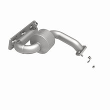 Load image into Gallery viewer, MagnaFlow Direct Fit Catalytic Converter 00-03 Ford Taurus 3.0L