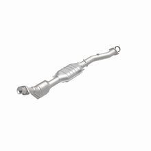 Load image into Gallery viewer, MagnaFlow Direct Fit Catalytic Converter 98-99 Ranger 2.5L
