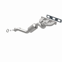 Load image into Gallery viewer, MagnaFlow Direct Fit Catalytic Converter 04-05 BMW 530i 3.0L Rear Ma