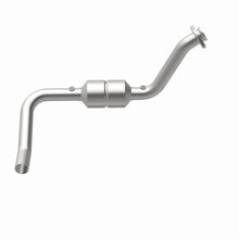 Load image into Gallery viewer, MagnaFlow Direct Fit Catalytic Converter 04-06 Dodge Durango 5.7L Driver Side