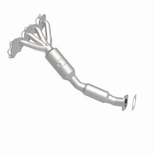 Load image into Gallery viewer, MagnaFlow Direct Fit Catalytic Converter 08-09 Ford Focus 2.0L