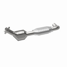 Load image into Gallery viewer, MagnaFlow Direct Fit Catalytic Converter 97-98 E150 E250 Van 4.2L D/