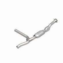 Load image into Gallery viewer, MagnaFlow Direct Fit Catalytic Converter 01 Ford Trucks 4.6L