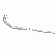 Load image into Gallery viewer, MagnaFlow Direct Fit Catalytic Converter 2012 Volkswagen Golf R 2.0L Turbocharged