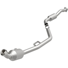 Load image into Gallery viewer, MagnaFlow Direct Fit Catalytic Converter OEM 2007 Mercedes-Benz E350 Underbody - 67.5in Length