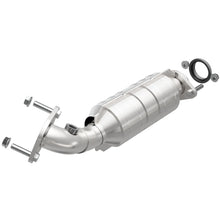 Load image into Gallery viewer, MagnaFlow Direct Fit Catalytic Converter 05-07 Cadillac STS/SRX 3.6L