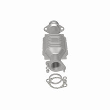 Load image into Gallery viewer, MagnaFlow Direct Fit Catalytic Converter 2003-2006 MONTERO 3.8 L Underbody