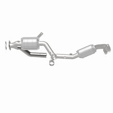 Load image into Gallery viewer, MagnaFlow Direct Fit Catalytic Converter 96-99 Taurus 3.0L