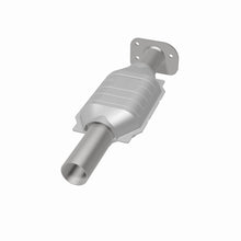 Load image into Gallery viewer, MagnaFlow Direct Fit Catalytic Converter 04 Mitsubishi Galant 2.4L