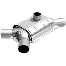 Load image into Gallery viewer, MagnaFlow Universal Catalytic Converter 2 inch/2 inch S/D Subaru PC2 Front