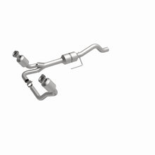 Load image into Gallery viewer, MagnaFlow Direct Fit Catalytic Converter 00-03 Durango 4WD 4.7L