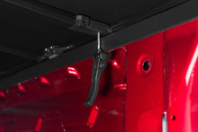 Load image into Gallery viewer, Tonno Pro 07-13 Chevy Silverado 1500 6.6ft Fleetside Tonno Fold Tri-Fold Tonneau Cover