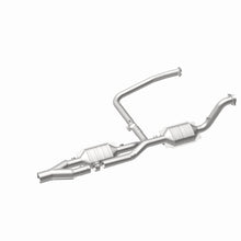 Load image into Gallery viewer, MagnaFlow Direct Fit Catalytic Converter 04-07 Dodge Ram 5.7L