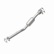 Load image into Gallery viewer, MagnaFlow California Direct Fit Catalytic Converter 2003 Saturn Ion 2.2L