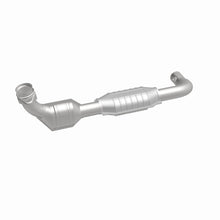 Load image into Gallery viewer, MagnaFlow Direct Fit Catalytic Converter 97-98 Ford Trucks 4.6L