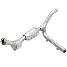 Load image into Gallery viewer, MagnaFlow Direct Fit Catalytic Converter 97-98 Ford F-150 Pickup 4.2L P/S 4WD