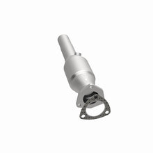 Load image into Gallery viewer, MagnaFlow Direct Fit Catalytic Converter VW Cabrio/Jetta 2.0L 96-98