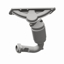 Load image into Gallery viewer, MagnaFlow Direct Fit Catalytic Converter MPV- 00-01 6 2.5L OEM