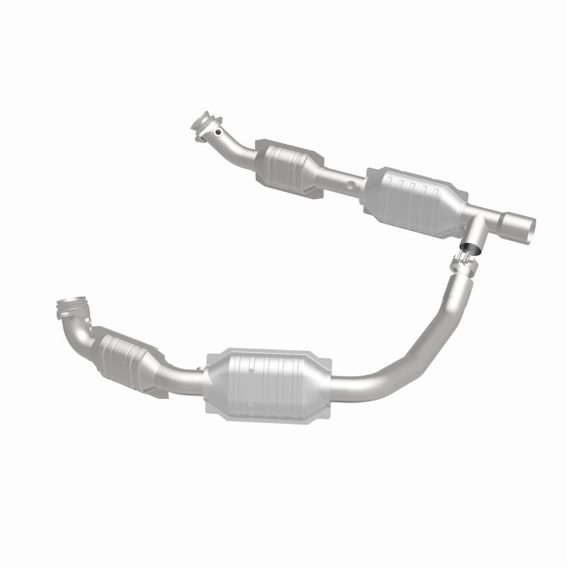 MagnaFlow Direct Fit Catalytic Converter 06 Ford E350 Van 5.4L