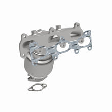 Load image into Gallery viewer, MagnaFlow Direct Fit Catalytic Converter 06 Kia Optima 2.7L