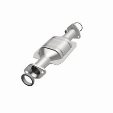 Load image into Gallery viewer, MagnaFlow Direct Fit Catalytic Converter 95 Honda Odyssey 2.2L