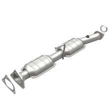 Load image into Gallery viewer, MagnaFlow Direct Fit Catalytic Converter 95-97 Ranger/BSeries V6 50S