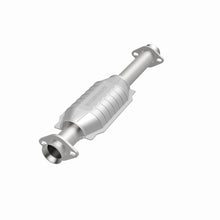Load image into Gallery viewer, MagnaFlow Direct Fit Catalytic Converter Saab 86 90