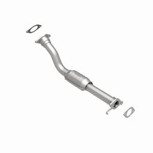 Load image into Gallery viewer, MagnaFlow Direct Fit Catalytic Converter 99-02 Oldsmobile Intrigue