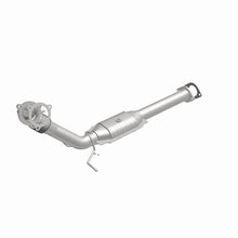 Load image into Gallery viewer, MagnaFlow Direct Fit Catalytic Conv Volvo 05-09 S60 2.4L/2.5L Turbo / 04-06 S80 Turbo/05-07 V70 2.5L