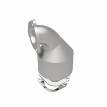 Load image into Gallery viewer, MagnaFlow Direct Fit Catalytic Converter OEM 13-15 Hyundai Veloster 1.6L Underbody