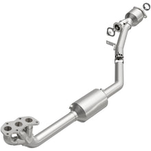Load image into Gallery viewer, MagnaFlow Direct Fit Catalytic Converter 06-07 Subaru B9 Tribeca 3.0L CA Grade CARB Compliant