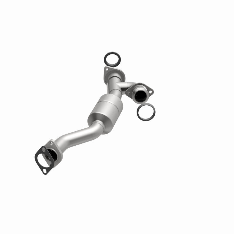 MagnaFlow Direct Fit Catalytic Converter 01-03 Montero 3L Passenger Side Front OEM