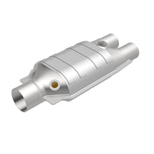 Load image into Gallery viewer, MagnaFlow Universal Catalytic Converter 2.5/2 single/dual O2 OEM