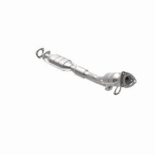 Load image into Gallery viewer, MagnaFlow Direct Fit Catalytic Converter 00-03 Saturn LS Series/LW Series 3.0L Rear (49 State)