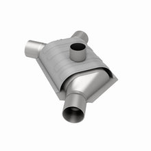 Load image into Gallery viewer, MagnaFlow Universal Catalytic Converter 2 inch/2 inch S/D Subaru PC2 Front