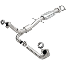 Load image into Gallery viewer, MagnaFlow Direct Fit Catalytic Converter 00-03 Chevy S-10 4.3L