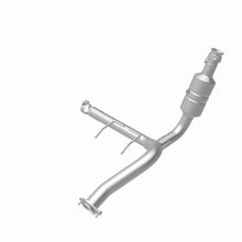 Load image into Gallery viewer, MagnaFlow Direct Fit Catalytic Converter 2009-2010 F-150 4.6 L Underbody