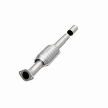 Load image into Gallery viewer, MagnaFlow Direct Fit Catalytic Converter 04 Mitsubishi Galant 2.4L
