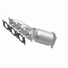 Load image into Gallery viewer, MagnaFlow Direct Fit Catalytic Converter 08-12 Land Rover LR2 3.2L