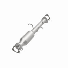 Load image into Gallery viewer, MagnaFlow Direct Fit Catalytic Converter Sonoma-S10 96-99 2.2L