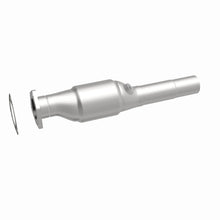 Load image into Gallery viewer, MagnaFlow Direct Fit Catalytic Converter VW Cabrio/Jetta 2.0L 96-98