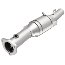 Load image into Gallery viewer, MagnaFlow Direct Fit Catalytic Converter 95 Volkswagen Golf 2.8L