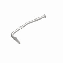Load image into Gallery viewer, MagnaFlow Direct Fit Catalytic Converter 1997-2000 Chevrolet Express 1500 5.7 1997-2000