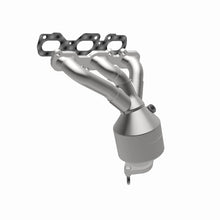 Load image into Gallery viewer, MagnaFlow Direct Fit Catalytic Converter 09 Ford Escape 3.0L Front