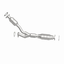 Load image into Gallery viewer, MagnaFlow Direct Fit Catalytic Converter 00-03 Saturn LS Series/LW Series 3.0L Rear (49 State)