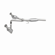 Load image into Gallery viewer, MagnaFlow Direct Fit Catalytic Converter 00 Dodge Dakota 3.9L 2wd