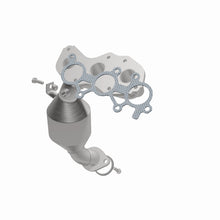 Load image into Gallery viewer, MagnaFlow Direct Fit Catalytic Converter 11-15 Sienna 3.5 Manifold